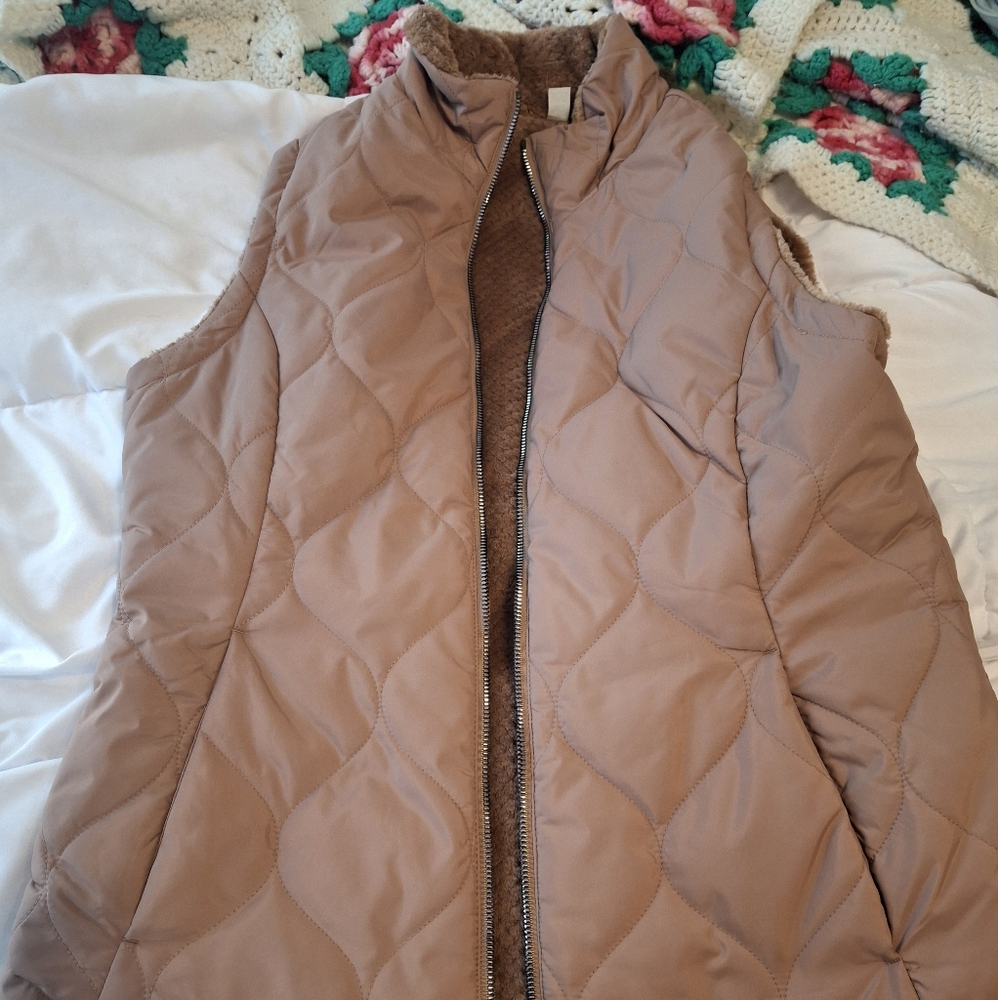 Beige color warm zip up, never worn, tags